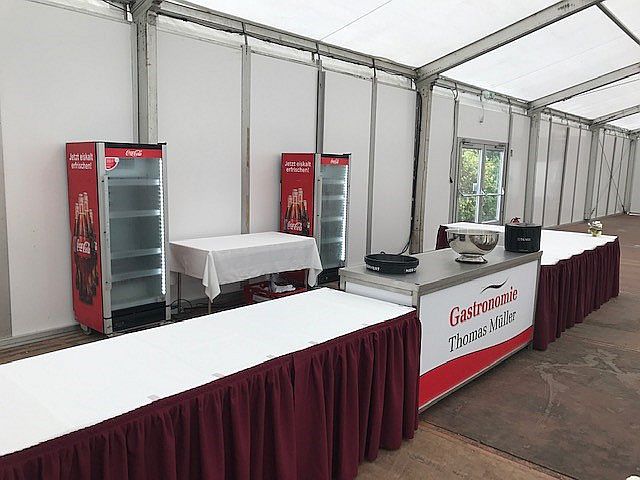 partyservice catering darmstadt getraenkestation im festzelt