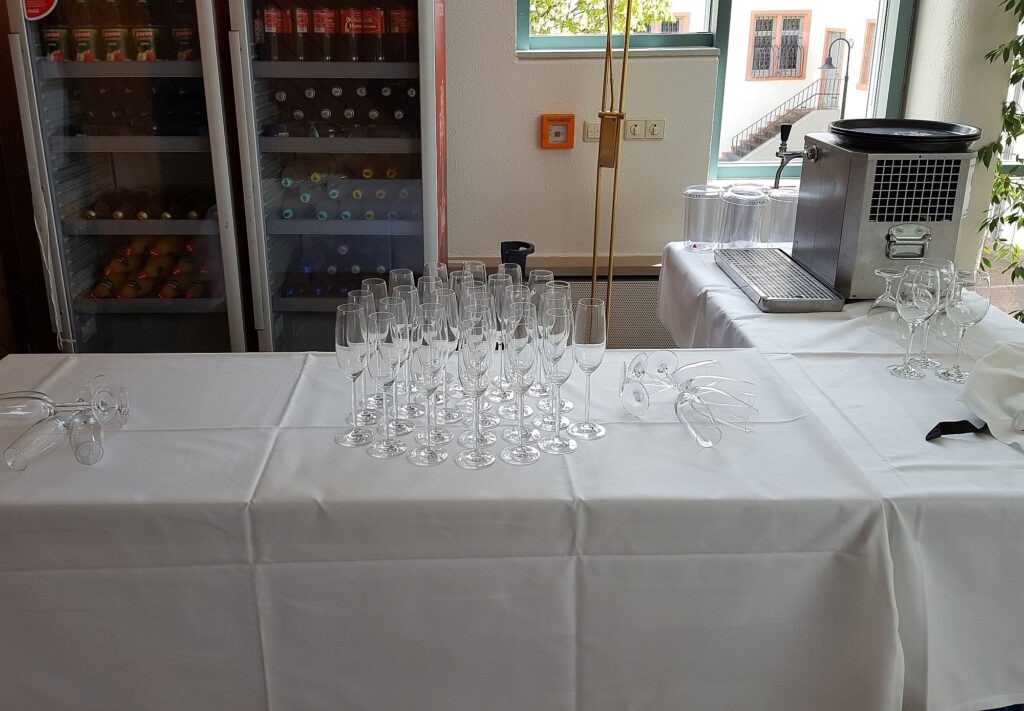 partyservice catering darmstadt getraenkestation indoor mit zapfanlage