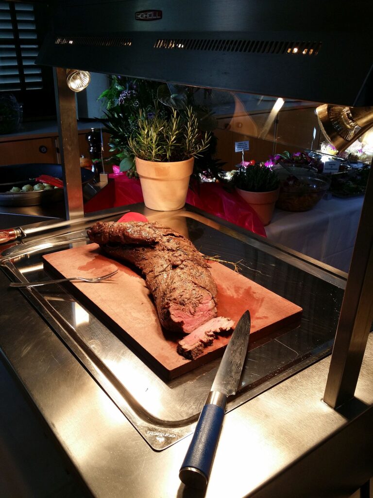 partyservice catering darmstadt tranchierstation